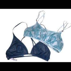 VS Victoria’s Secret Lot Of Two (2) Bralettes Bras Both Size M Blue